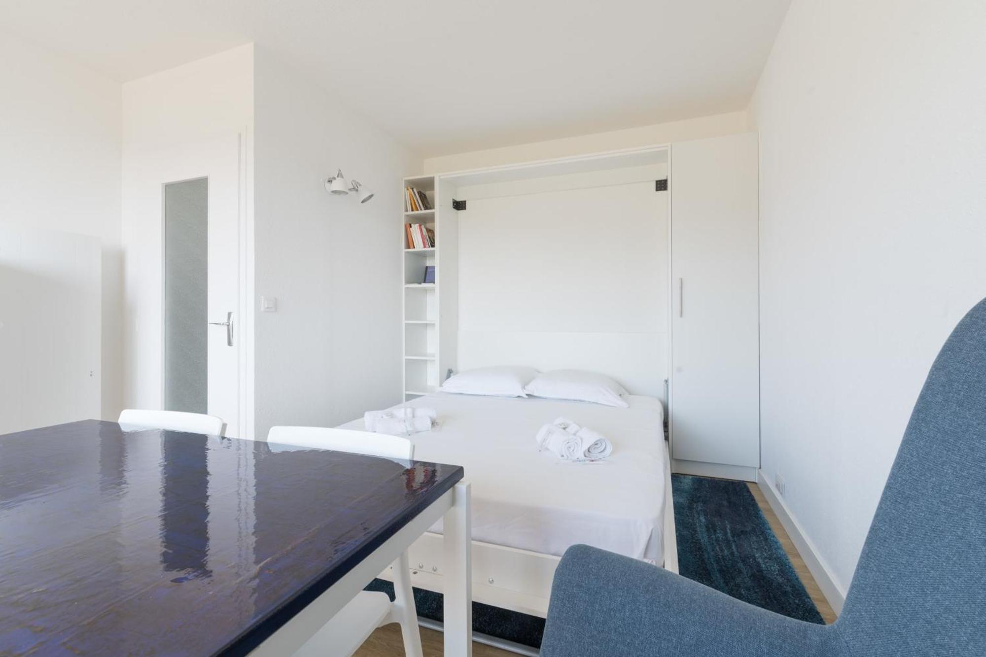 Studio Avec Vue Imprenable Sur La Mer Apartment Prefailles Luaran gambar